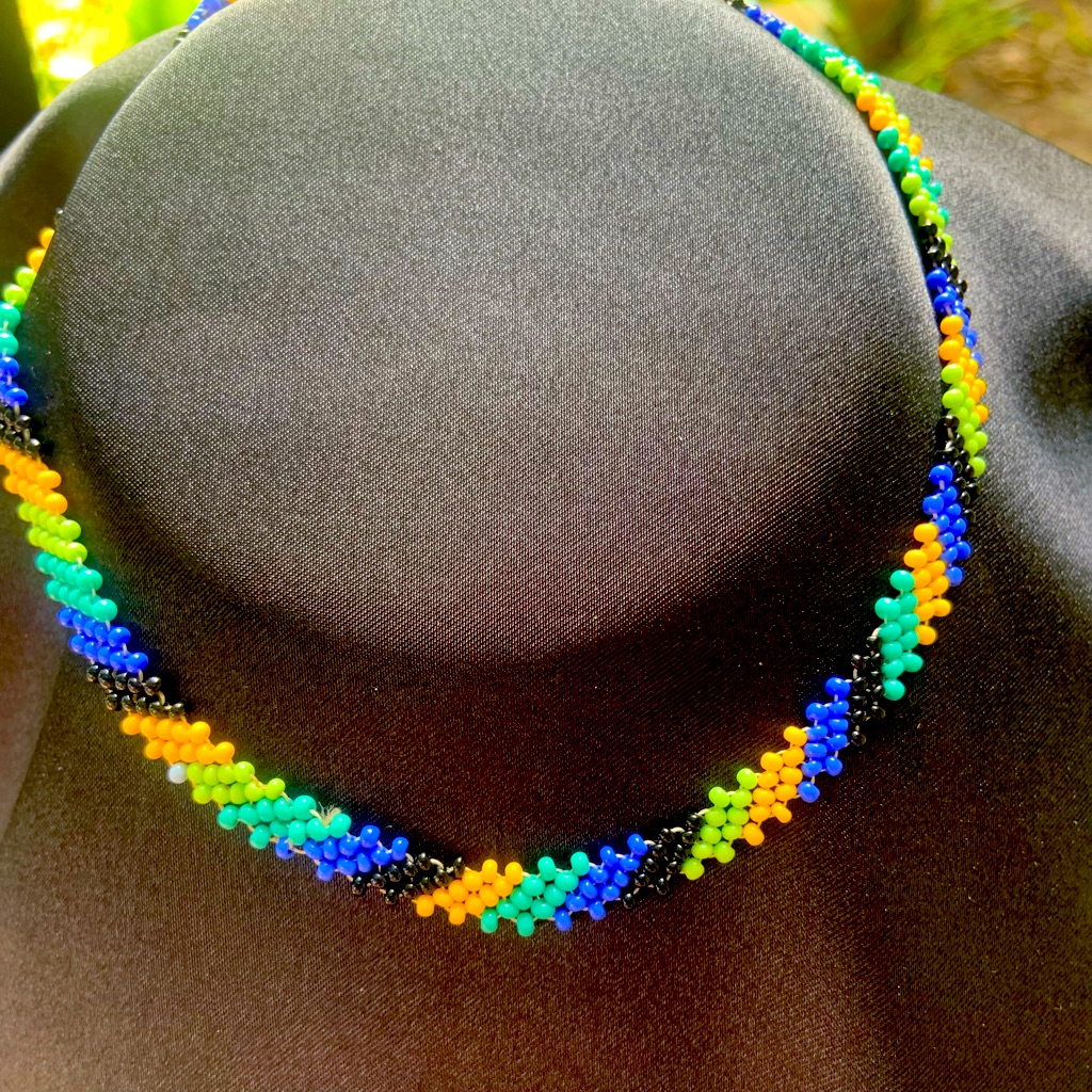 Green Blue Bead Choker Necklace Wixarika Art 14$